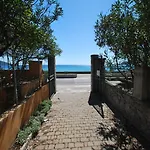 아파트 Montecristo - Fronte Mare In Posizione Unica *