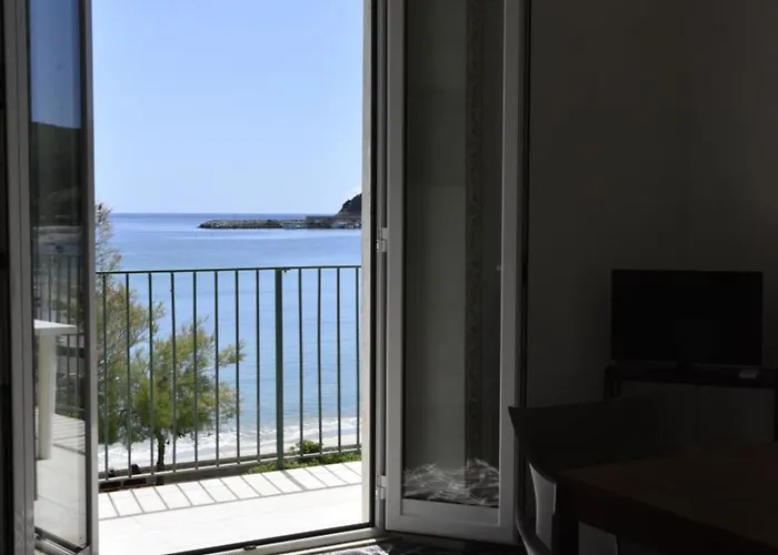 Montecristo - Fronte Mare In Posizione Unica Διαμέρισμα