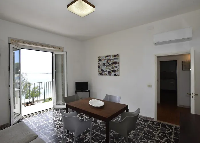 Διαμέρισμα Montecristo - Fronte Mare In Posizione Unica