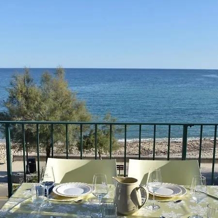 Montecristo - Fronte Mare In Posizione Unica Lejlighed *