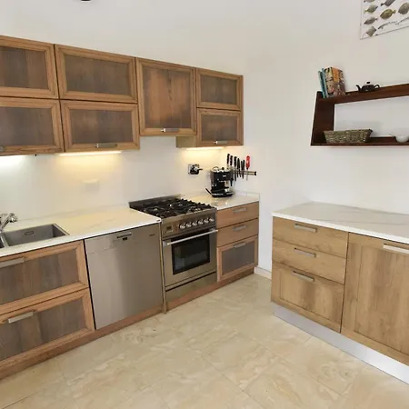 Appartement Montecristo - Fronte Mare In Posizione Unica *