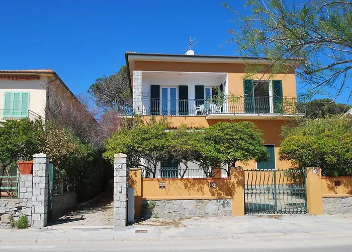 Montecristo - Fronte Mare In Posizione Unica Apartament *