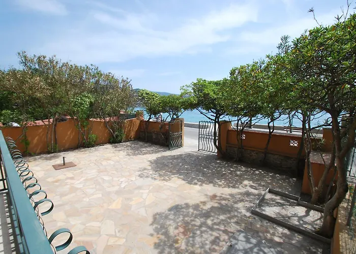 Apartament Montecristo - Fronte Mare In Posizione Unica